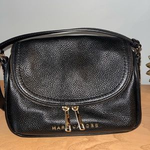 Marc Jacobs The Groove Leather Mini Messenger Bag